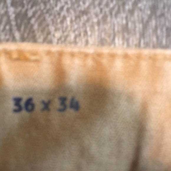 Old Navy Khaki Cargo Pants - Picture 4 of 5